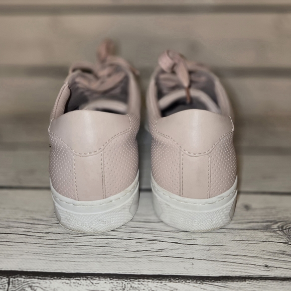 Greats Brooklyn Royale Blush Pink Perforated Leather Sneakers Sz 7 - Picture 6 of 13